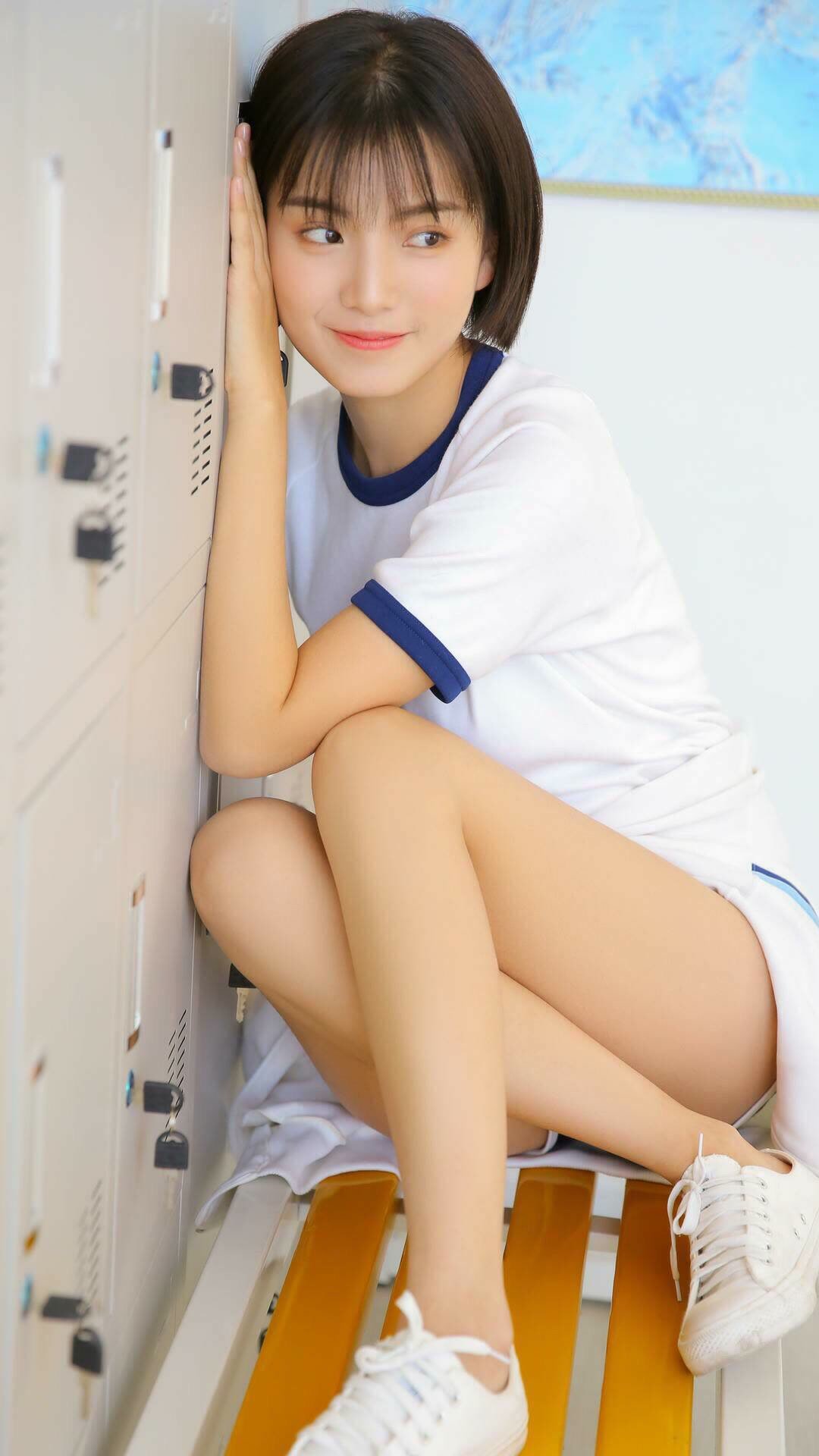 AYX体育-亚运拳击赛女将一回合KO晋级，场面震撼全场，亚运会女子拳击