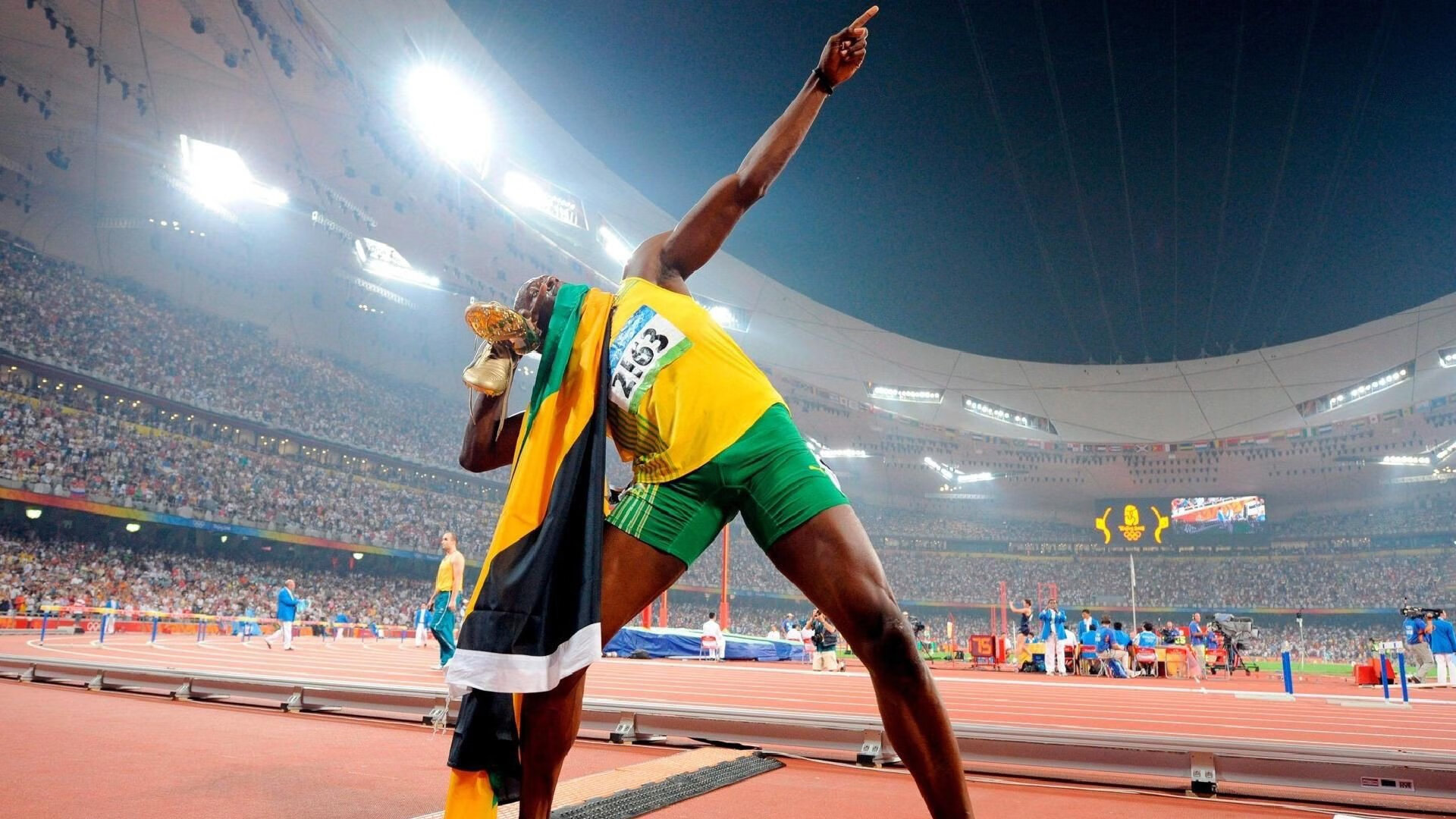 爱游戏全站注册-篮球主题街区打造“全民健身新地标”，篮球馆宣传视频